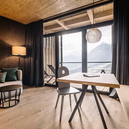 Aparthotel Panoramic Winzerhöhe Schenna